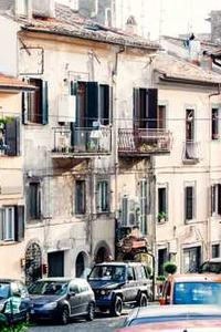 Dr. Fiona McAllister